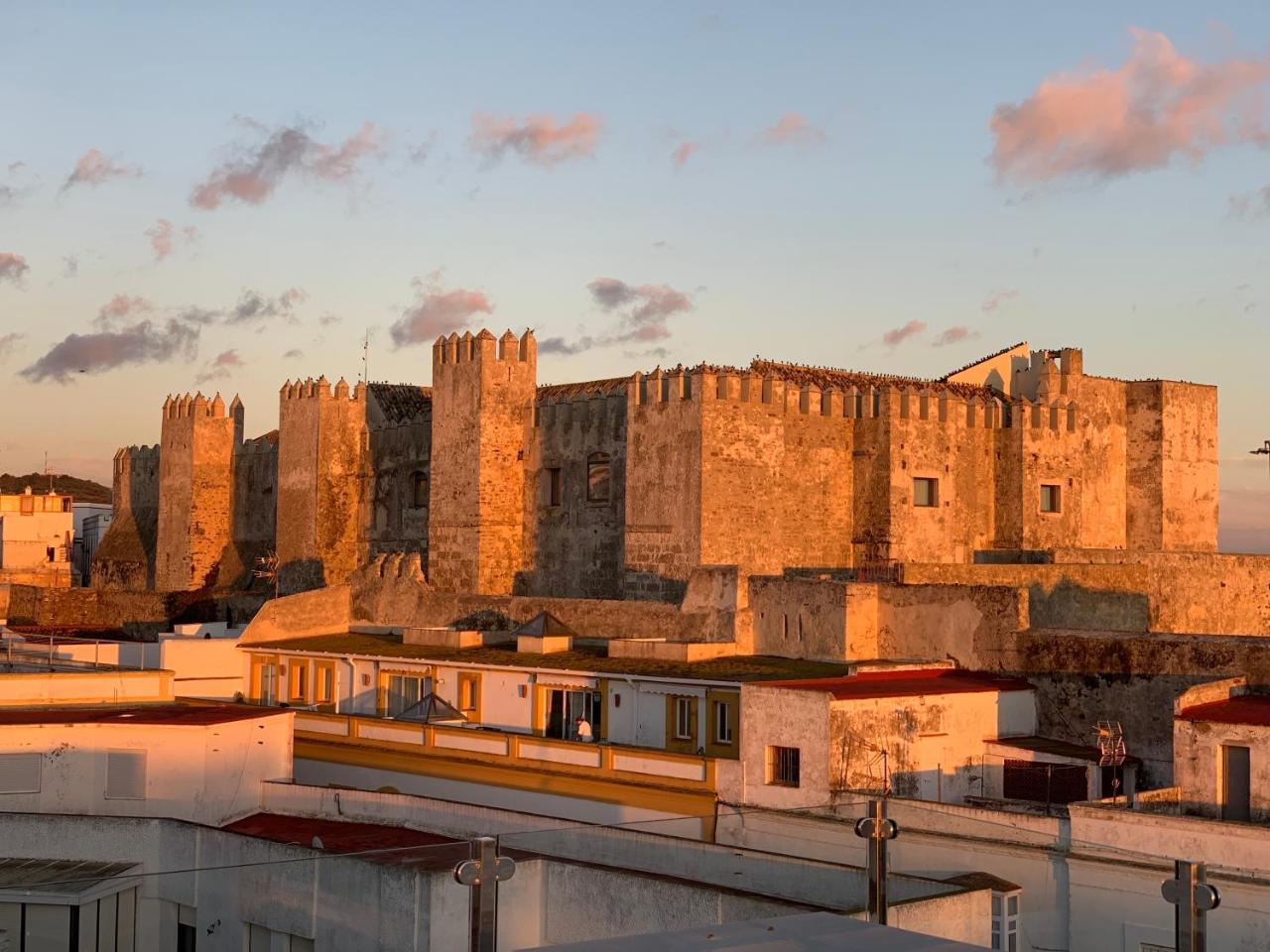 Апартаменты Puerta La Mar Тарифа Экстерьер фото